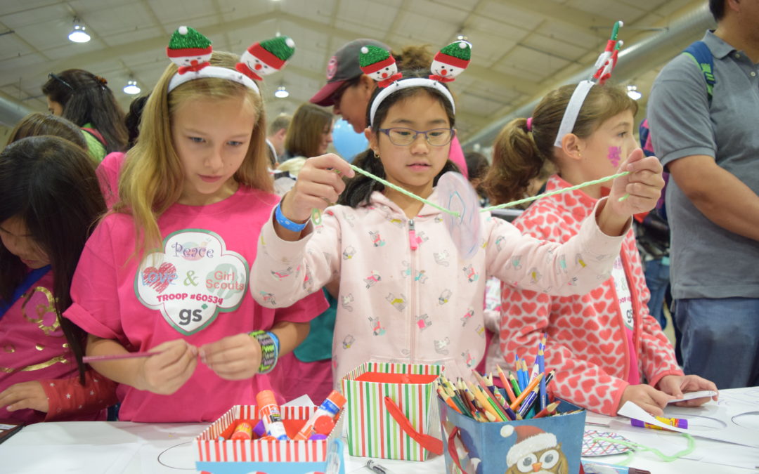 Homemade Holiday Traditions for Your Troop