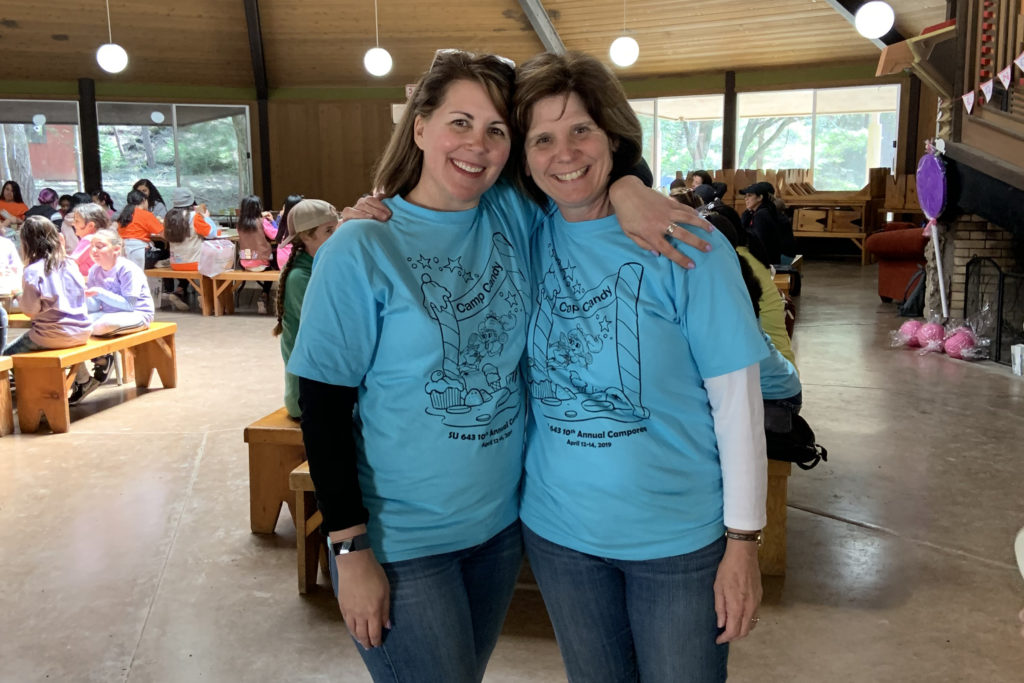 Service Unit Volunteers: Lisa and Cindy